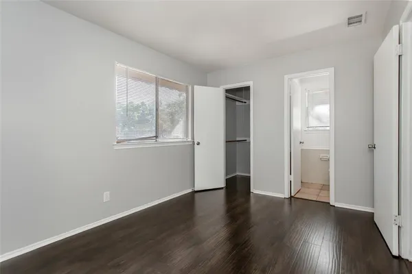 $2,100 | 2121 Travis Drive, Carrollton, TX 75006