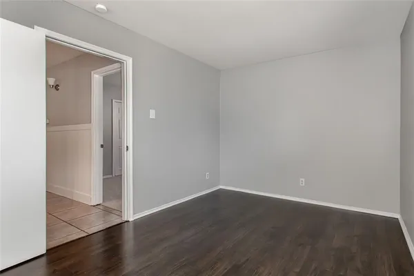 $2,100 | 2121 Travis Drive, Carrollton, TX 75006