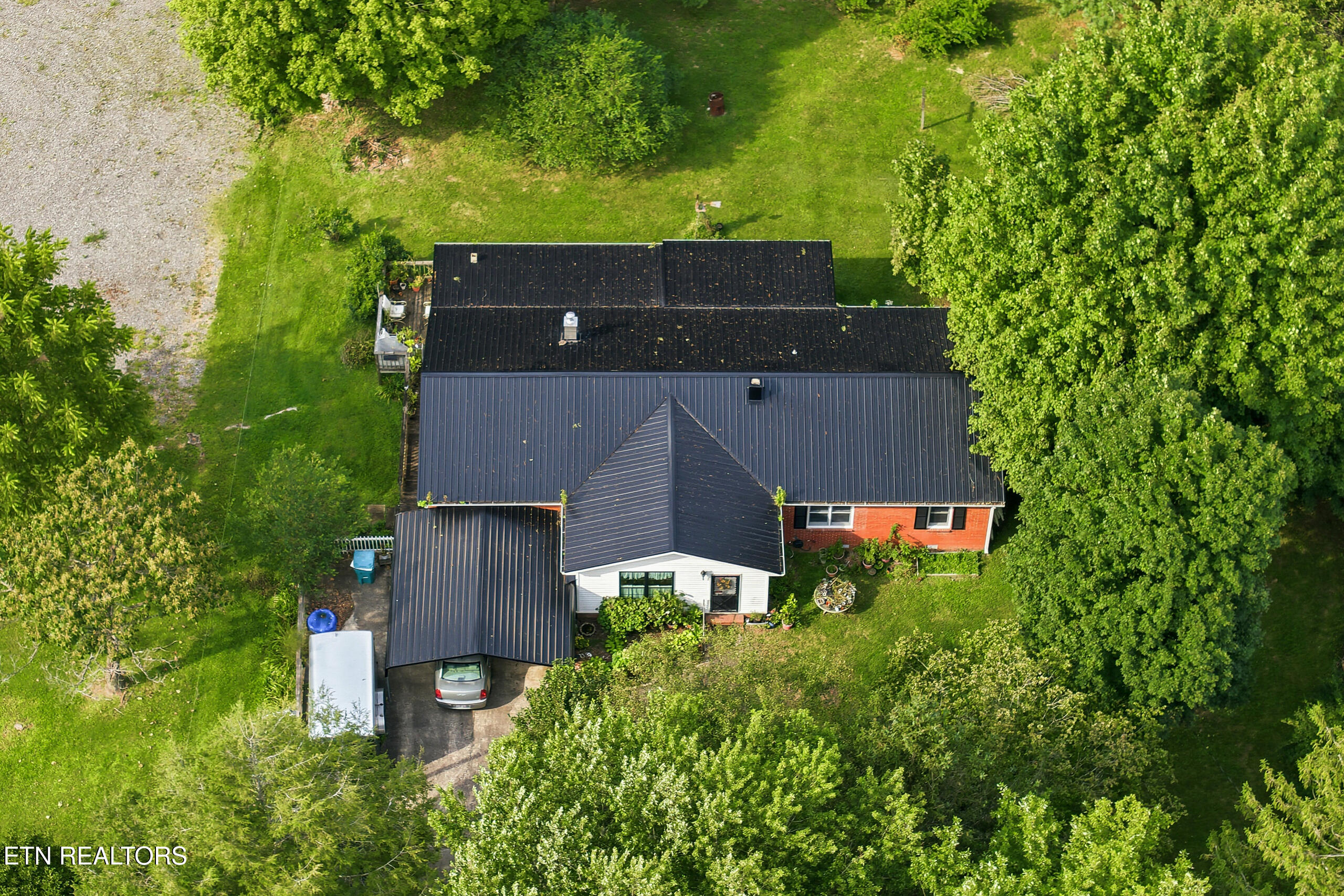 2650 Cook Road Crossville, TN 38571 - Photo 37 of 51 039_DJI_20260812163241_0028_D