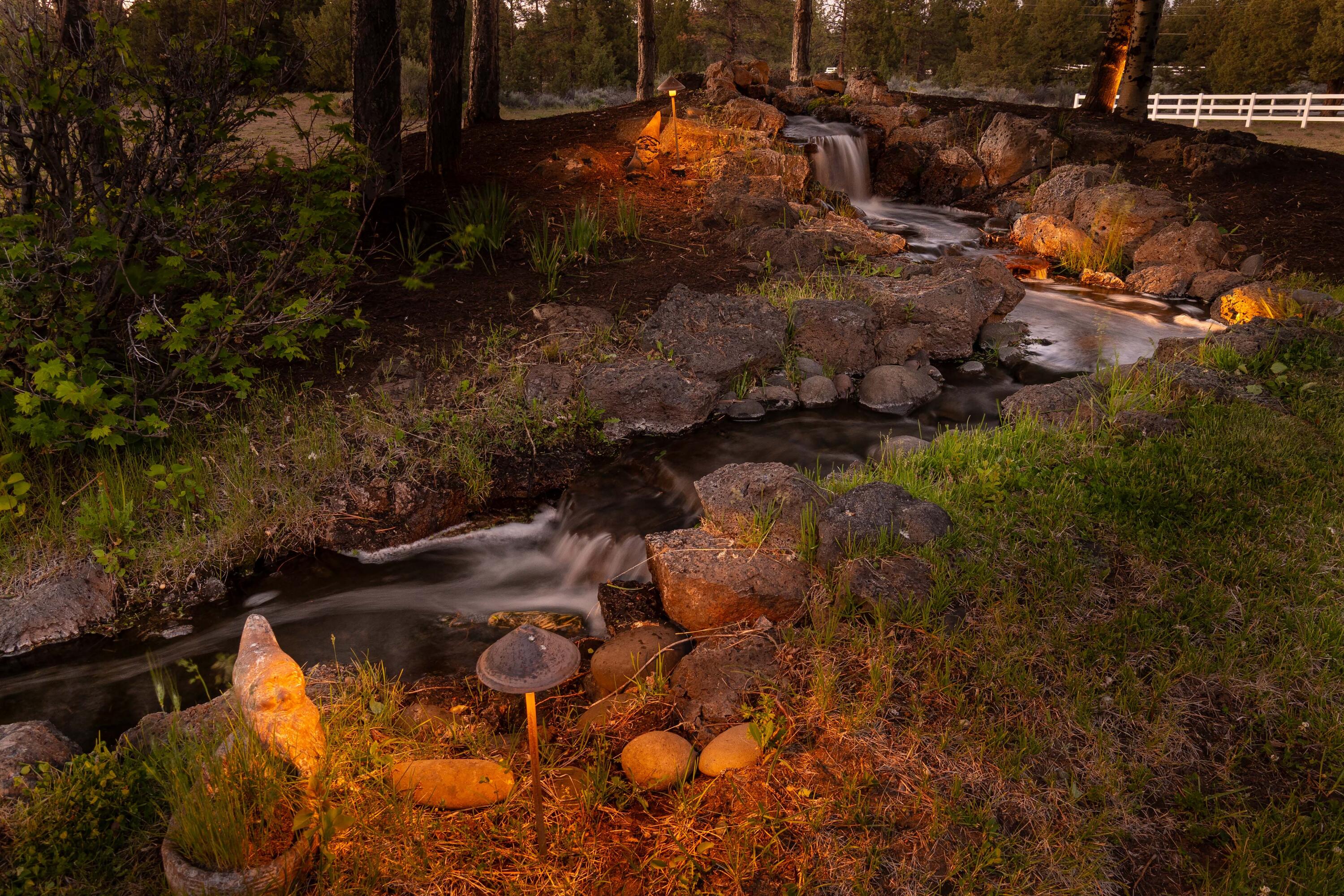 60485 Billadeau Road Bend, OR 97702 - Photo 41 of 47 Stream at night