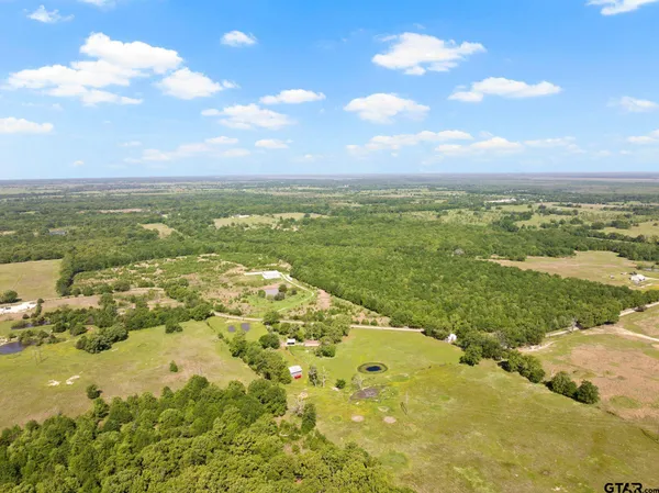 $699,000 | 2363 Northwest County Road 1050, Talco, TX 75487