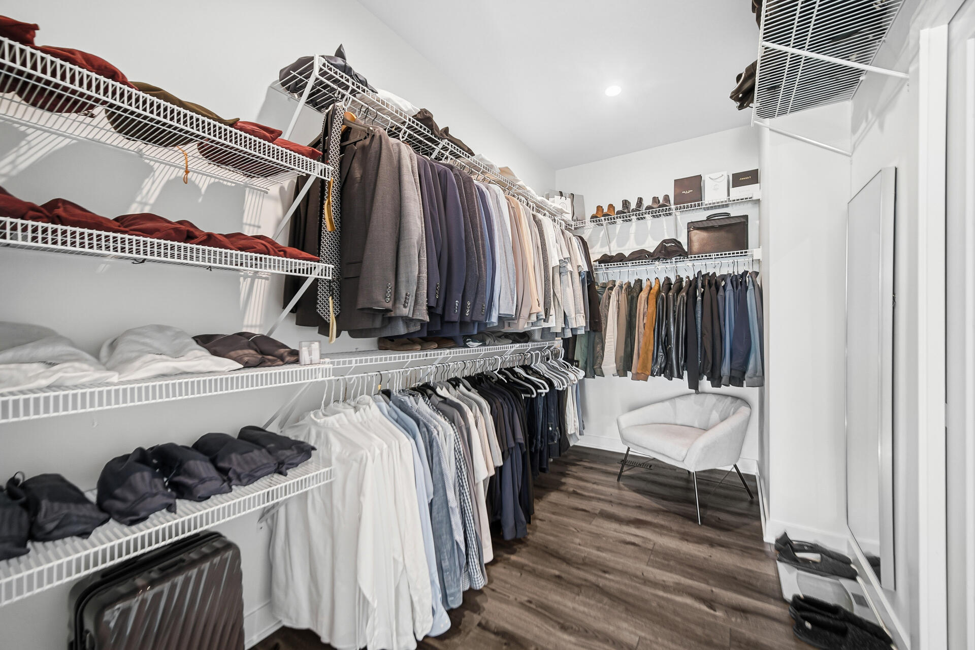 306 West Prairie Lane Valparaiso, IN 46385 - Photo 21 of 27 1920x1280