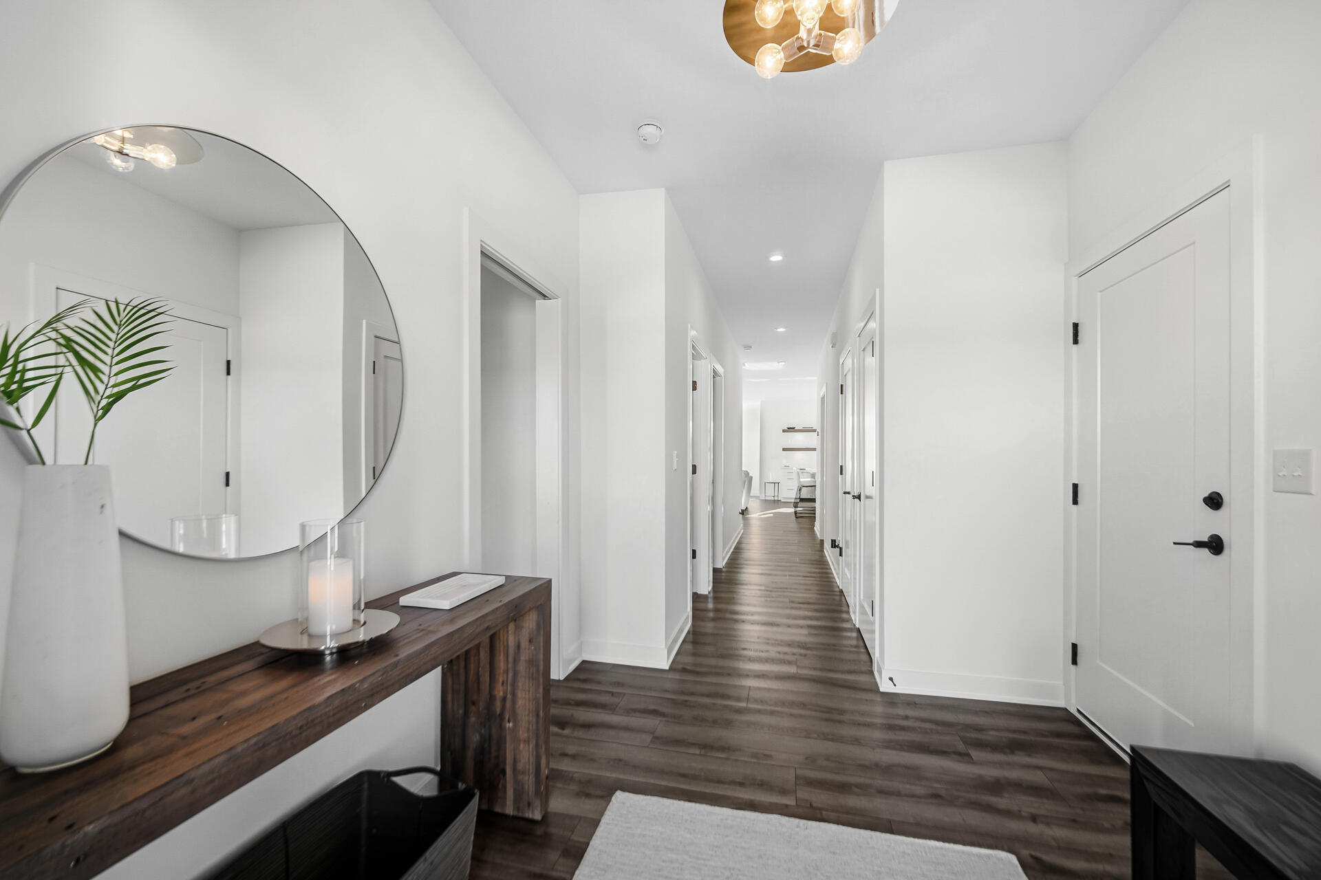 306 West Prairie Lane Valparaiso, IN 46385 - Photo 4 of 27 1920x1280