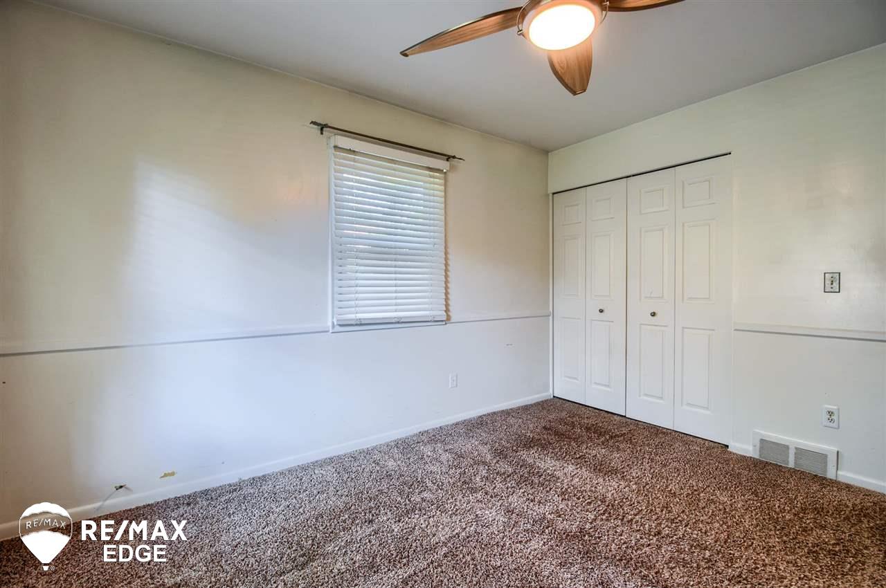 1467 West Judd Road Flint, MI 48507 - Photo 21 of 29 50043943-20.JPG