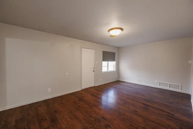 $2,300 | 2140 Glenwood Drive, Abilene, TX 79605