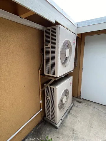 $985,000 | 1331 Atlantic Avenue, Long Beach, CA 90813