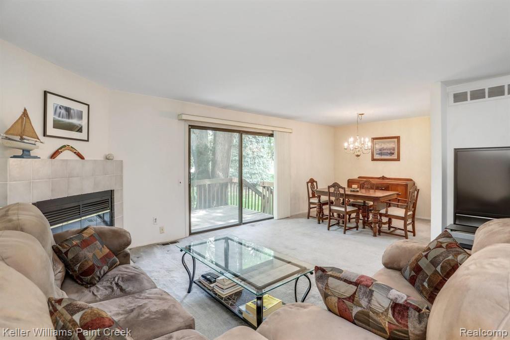 354 Willow Grove Lane Rochester Hills, MI 48307 - Photo 6 of 21
