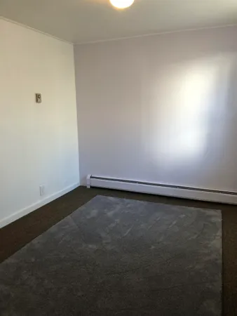 $1,150 | 79 Union Street, Unit 1, Littleton, NH 03561