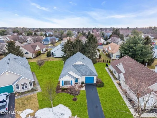 $400,000 | 3229 Flagstone Court, Toms River, NJ 08755