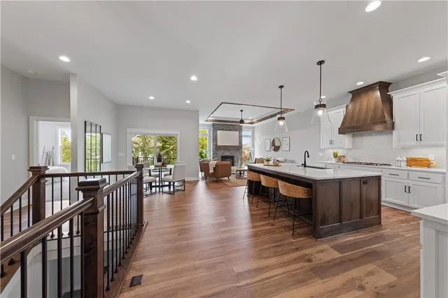 $565,000 | 25257 West 142nd Street, Olathe, KS 66061