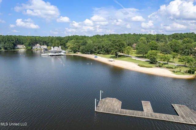 $99,000 | 14 Sunset Hill, Hattiesburg, MS 39402