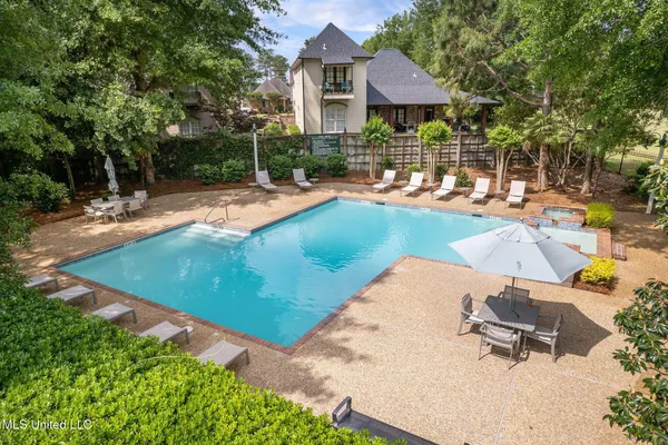 $99,000 | 14 Sunset Hill, Hattiesburg, MS 39402