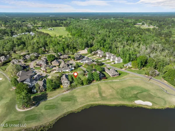 $99,000 | 14 Sunset Hill, Hattiesburg, MS 39402