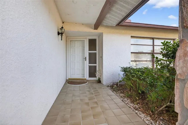 $450,000 | 1575 Burnham Lane, Dunedin, FL 34698