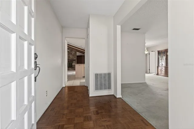 $450,000 | 1575 Burnham Lane, Dunedin, FL 34698