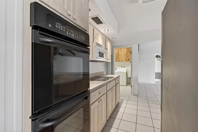 $450,000 | 1575 Burnham Lane, Dunedin, FL 34698