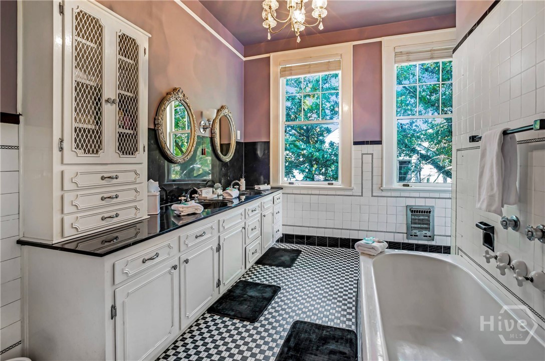 624 East Victory Drive Savannah, GA 31405 - Photo 23 of 37