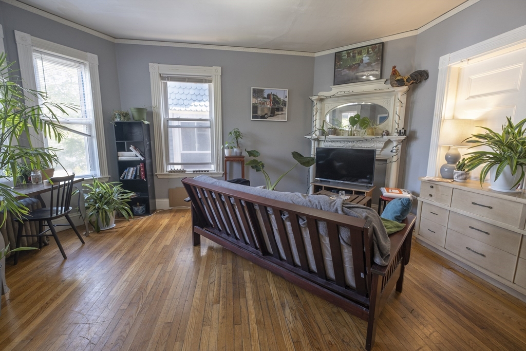 430 Centre Street, Unit 2 Boston, MA 02130 - Photo 1 of 6