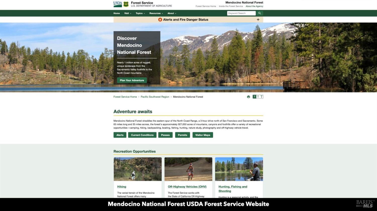 5250 15 N 05 Road Clearlake Oaks, CA 95423 - Photo 13 of 85 a picture of a black and white wall