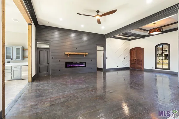 $595,000 | 36267 Bluff Heritage Avenue, Geismar, LA 70734