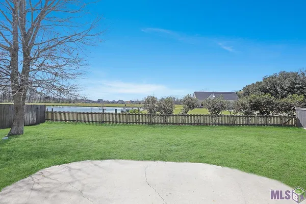 $595,000 | 36267 Bluff Heritage Avenue, Geismar, LA 70734