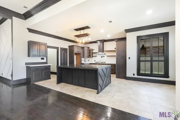 $595,000 | 36267 Bluff Heritage Avenue, Geismar, LA 70734