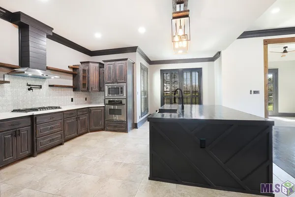 $595,000 | 36267 Bluff Heritage Avenue, Geismar, LA 70734