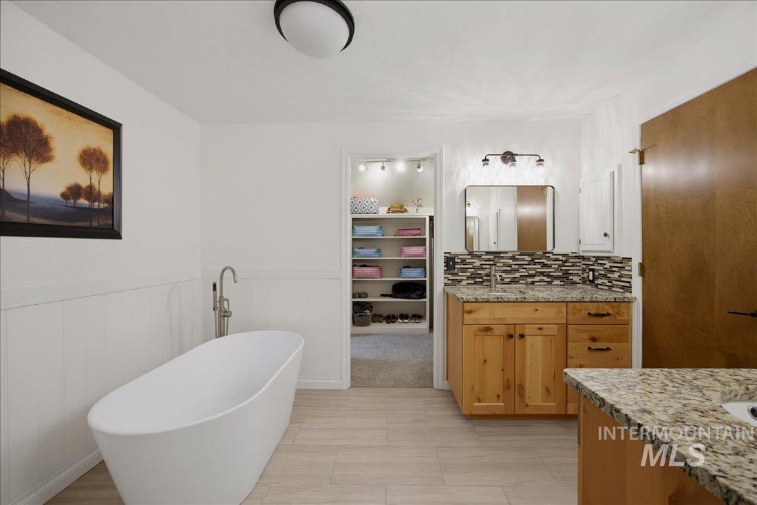2779 South Falling Brook Way Boise, ID 83706 - Photo 27 of 49