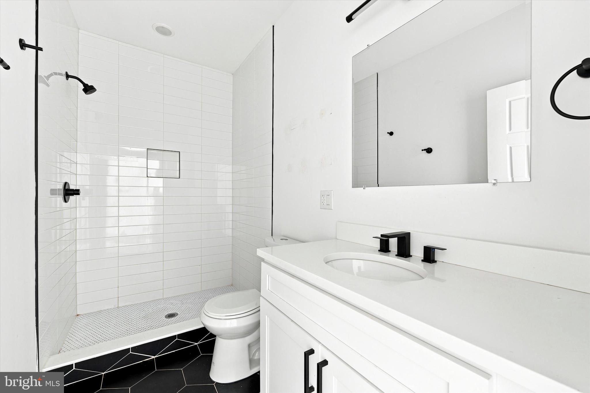 1729 Francis Street, Unit 4 Philadelphia, PA 19130 - Photo 16 of 26