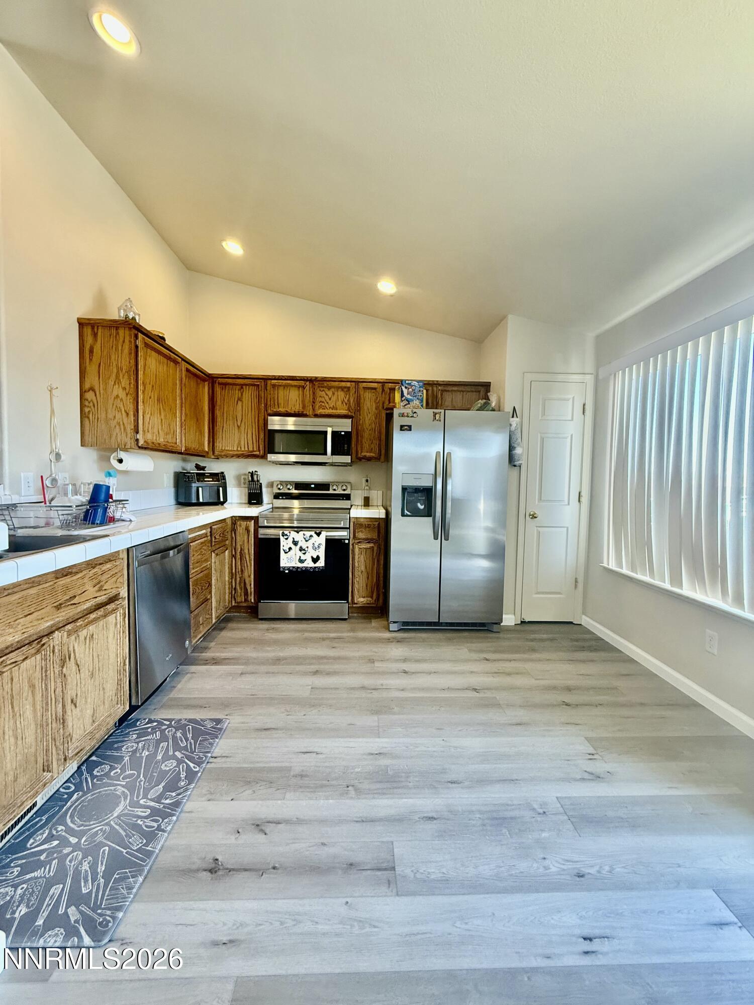 403 Wasatch Circle Fernley, NV 89408 - Photo 3 of 14 IMG_8784_1774200303918