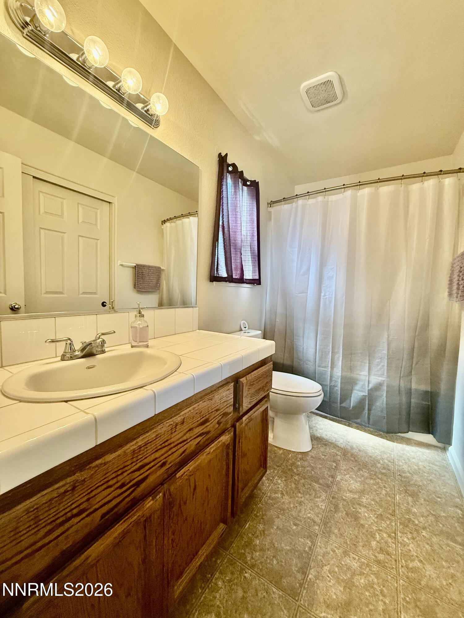 403 Wasatch Circle Fernley, NV 89408 - Photo 4 of 14 IMG_8782_1774200314223