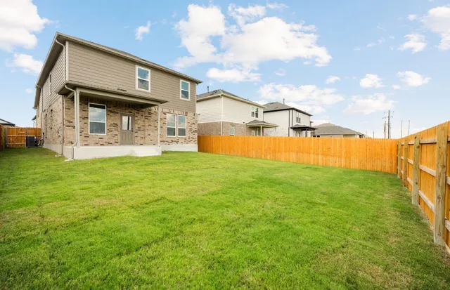 $369,990 | 560 Tailwind Drive, Kyle, TX 78640