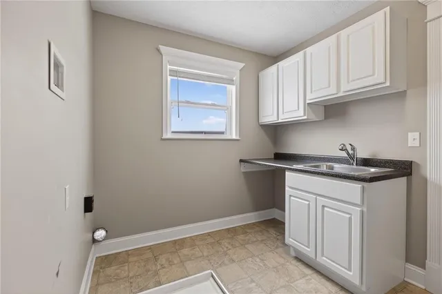 $599,000 | 100 Hermitage Court, Zelienople, PA 16063