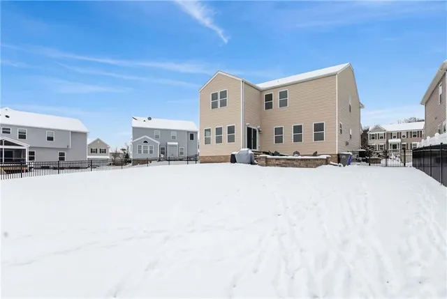 $599,000 | 100 Hermitage Court, Zelienople, PA 16063