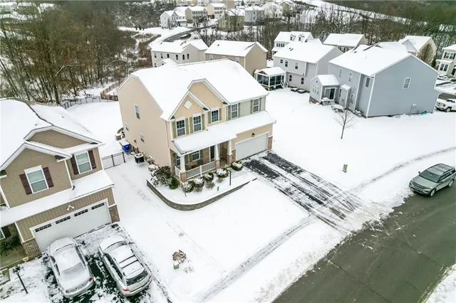 $599,000 | 100 Hermitage Court, Zelienople, PA 16063