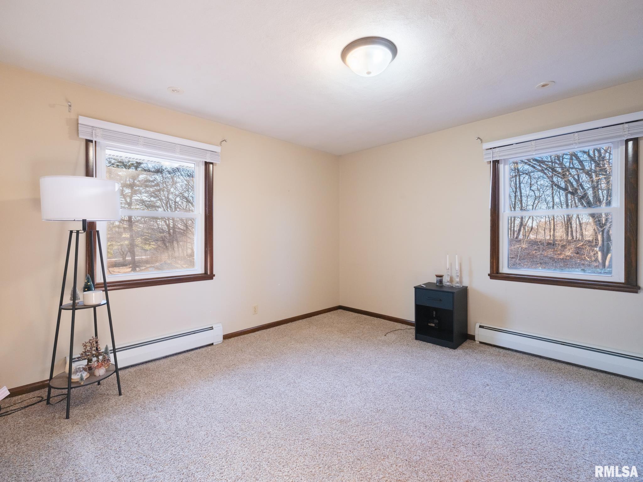 103 Edgebrook Court Washburn, IL 61570 - Photo 17 of 35