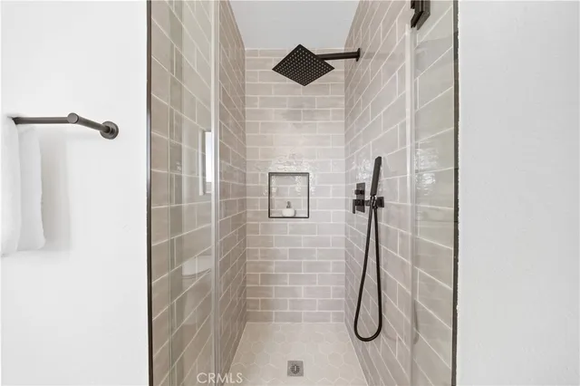 $625,000 | 409 West Mountain View Avenue, Unit 6, La Habra, CA 90631