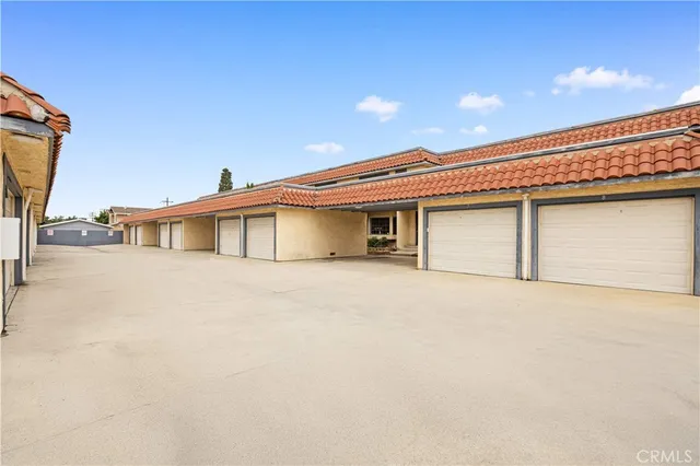 $625,000 | 409 West Mountain View Avenue, Unit 6, La Habra, CA 90631