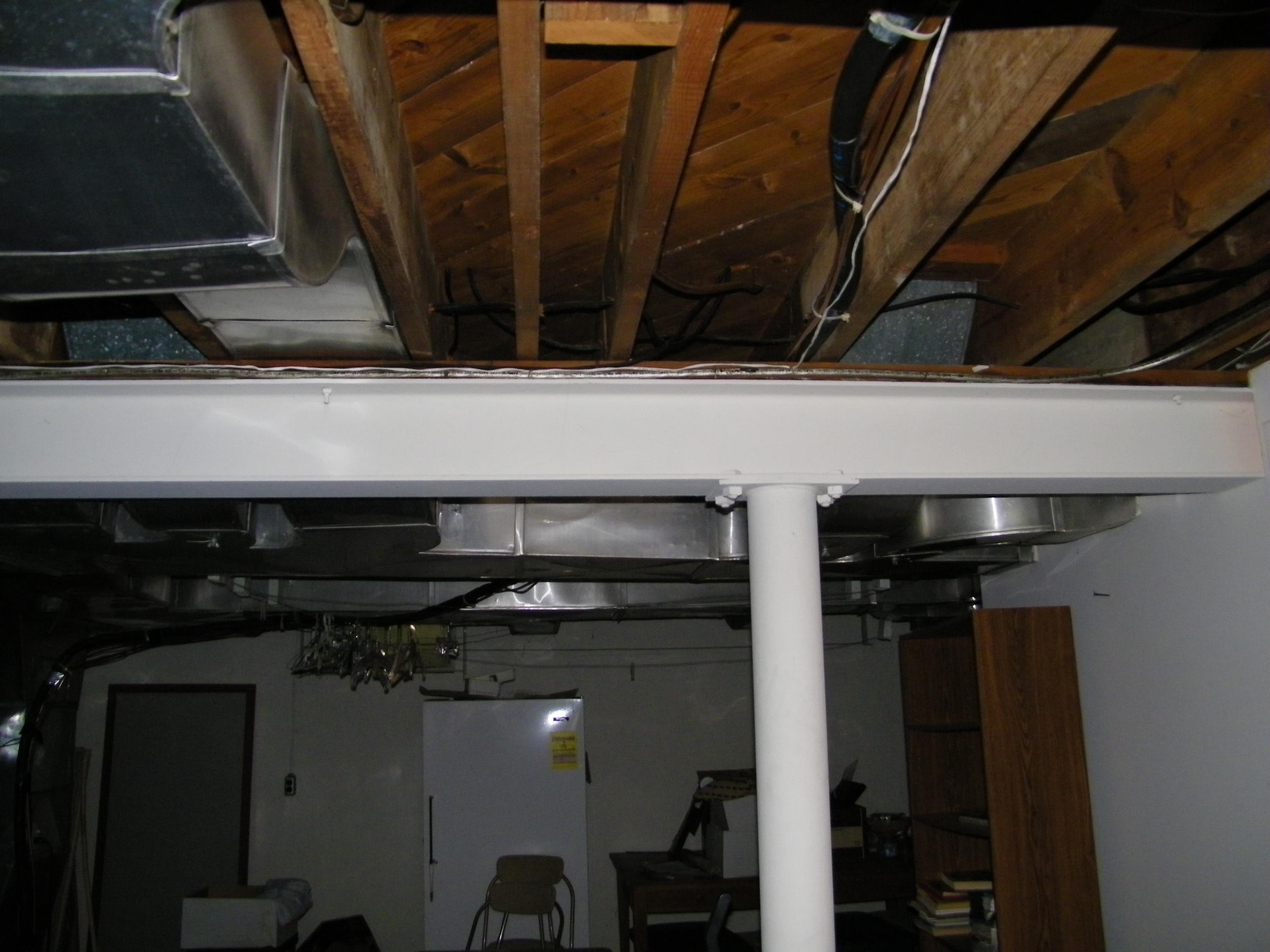 3333 Mud Lick Road Southwest Roanoke, VA 24018 - Photo 35 of 48 Steel beam in basement.
