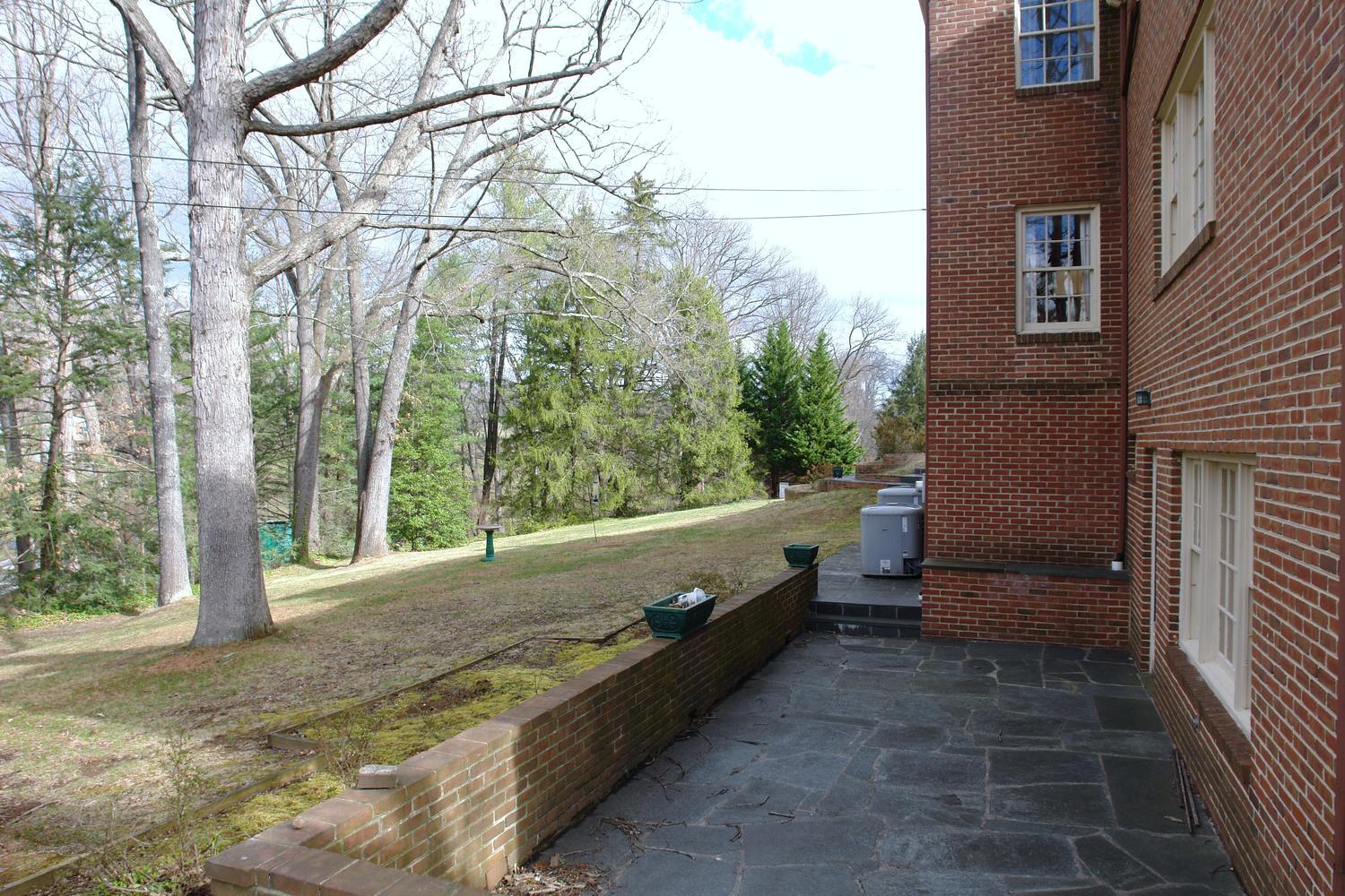 3333 Mud Lick Road Southwest Roanoke, VA 24018 - Photo 42 of 48 x slate patio off family room
