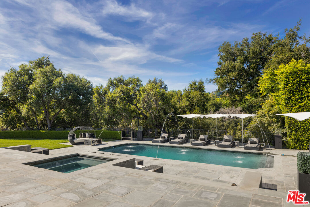 10847 Bellagio Road Los Angeles, CA 90077 - Photo 17 of 59