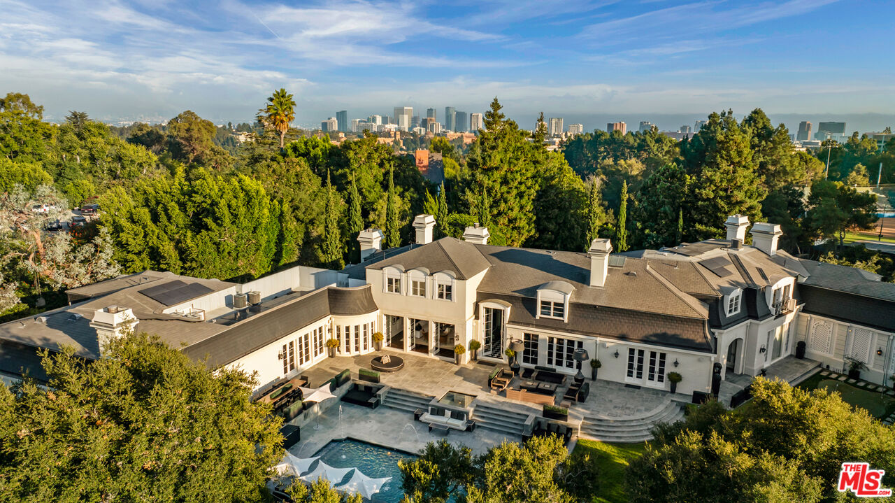 10847 Bellagio Road Los Angeles, CA 90077 - Photo 3 of 59