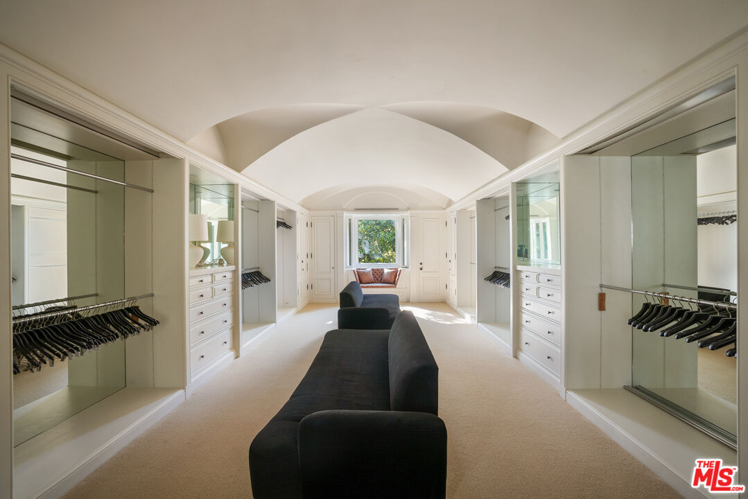 10847 Bellagio Road Los Angeles, CA 90077 - Photo 32 of 59