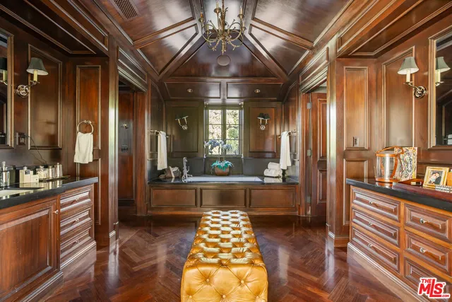 $225,000 | 10847 Bellagio Road, Los Angeles, CA 90077