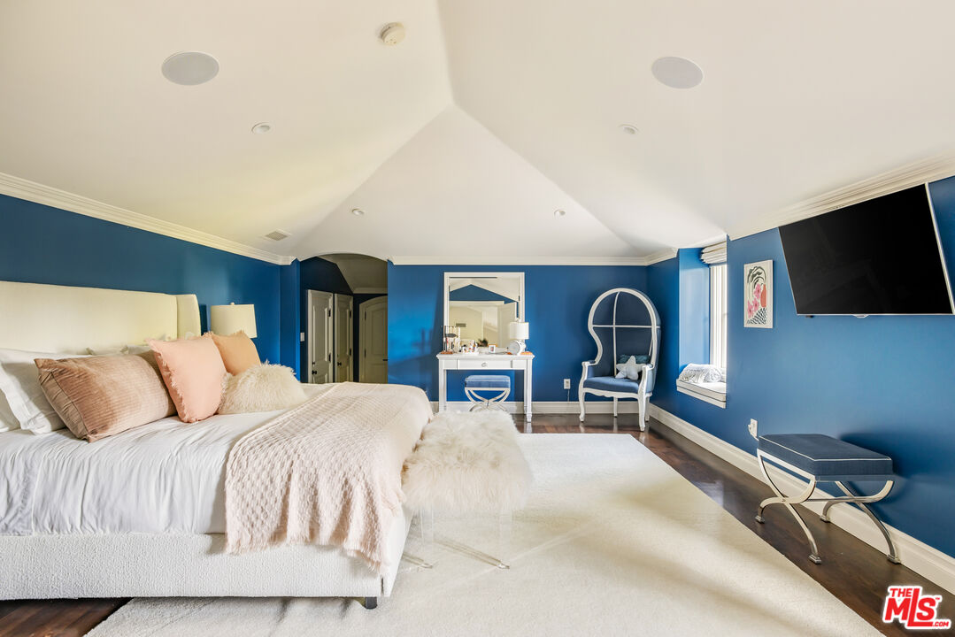10847 Bellagio Road Los Angeles, CA 90077 - Photo 51 of 59