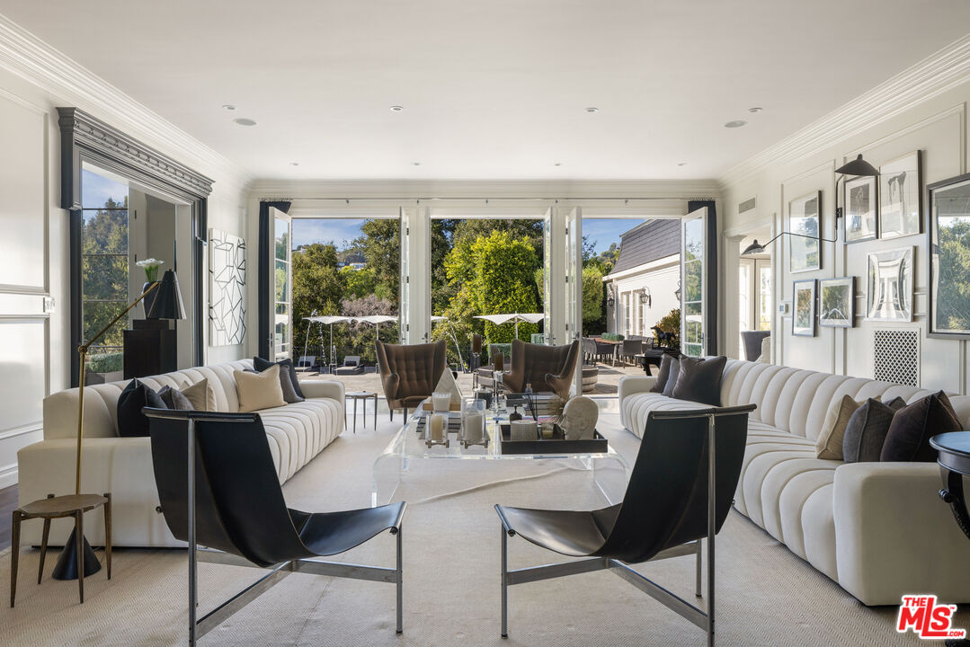 10847 Bellagio Road Los Angeles, CA 90077 - Photo 8 of 59