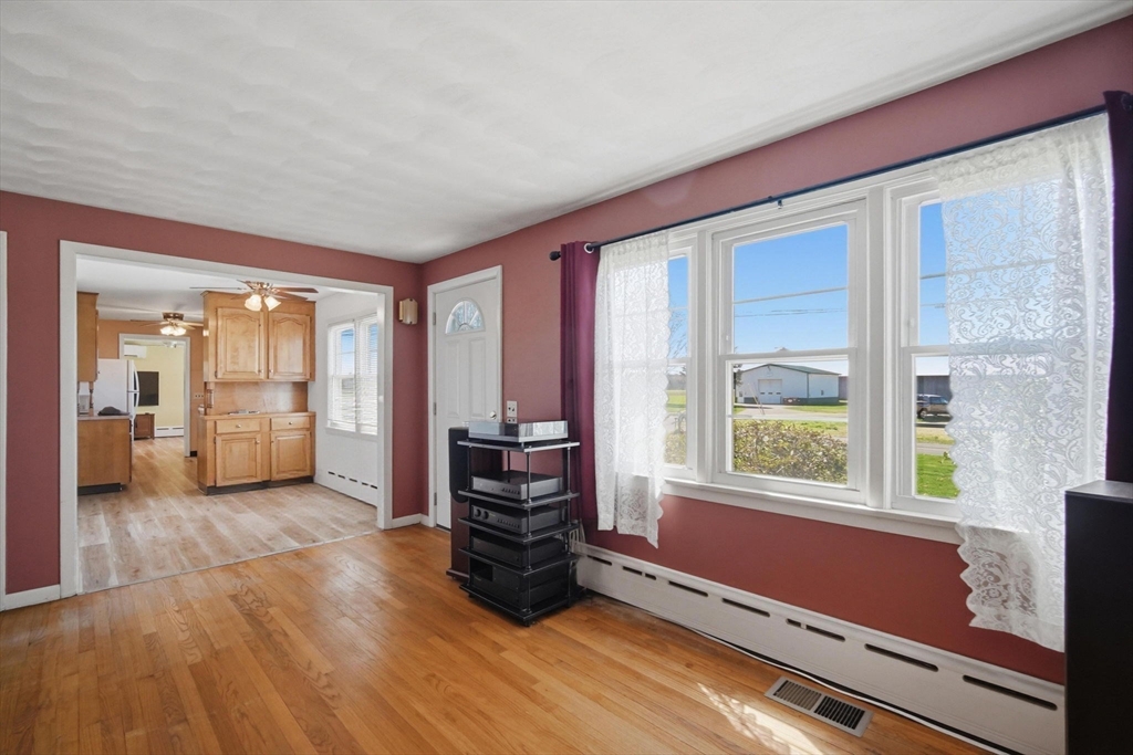 34 Comins Road Hadley, MA 01035 - Photo 14 of 40