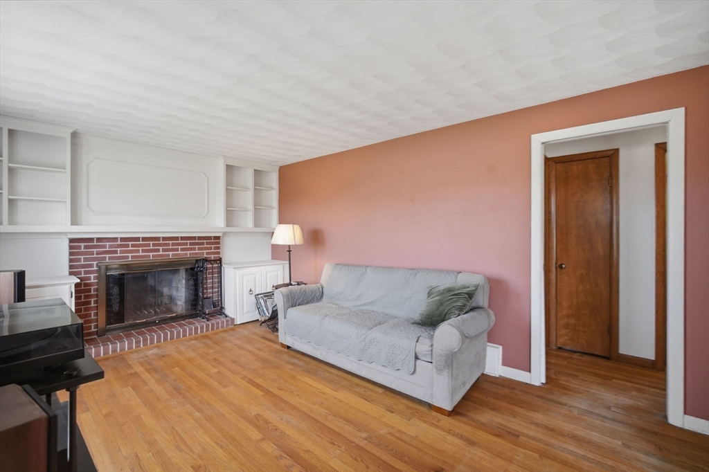 34 Comins Road Hadley, MA 01035 - Photo 16 of 40