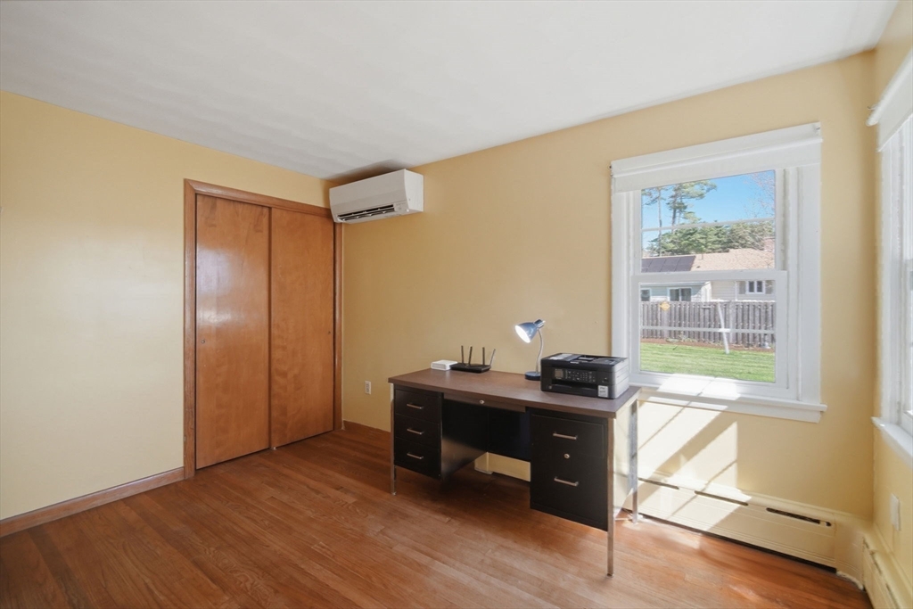 34 Comins Road Hadley, MA 01035 - Photo 19 of 40