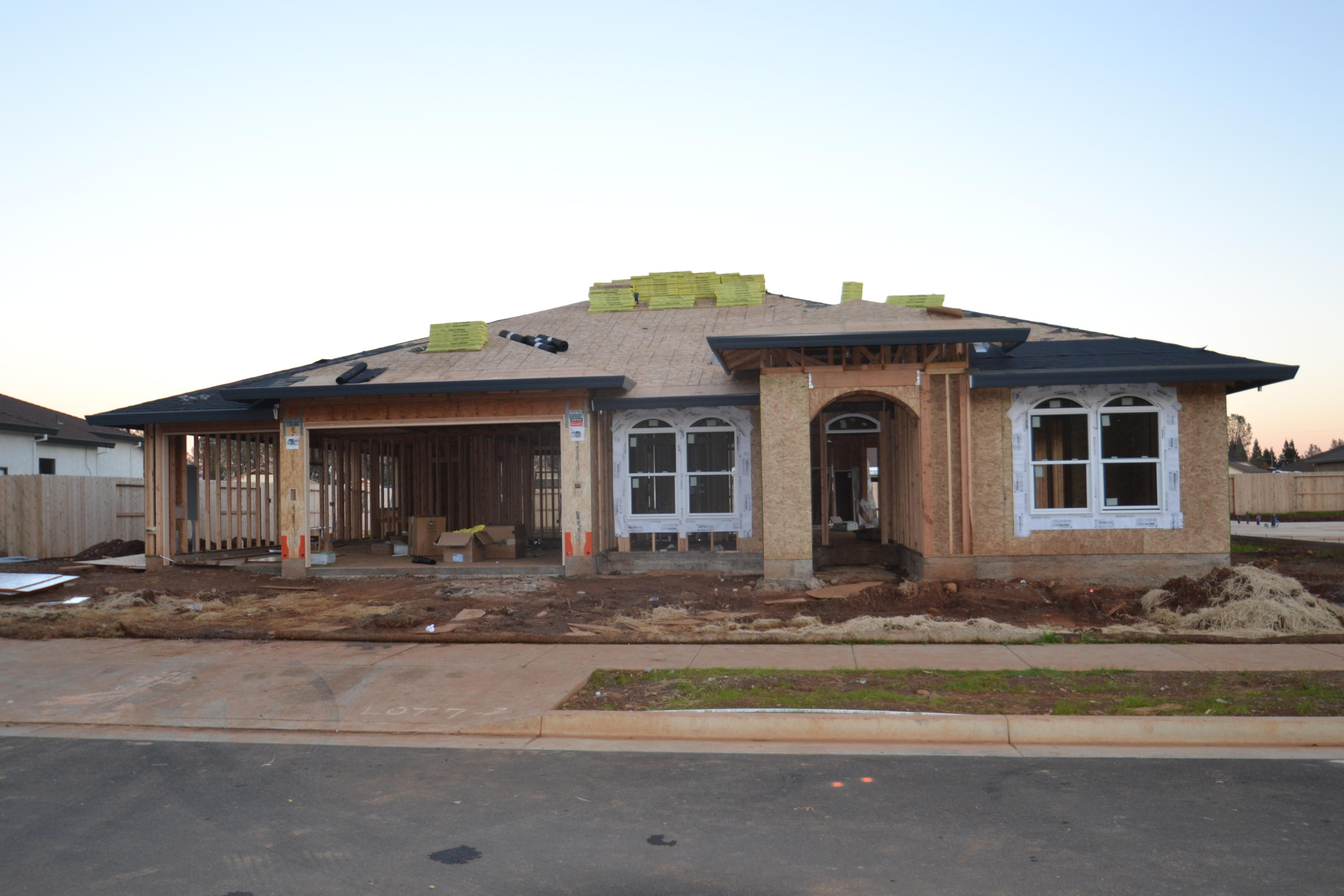 3403 Hotlam Road, Unit LOT 18 PH 2 Redding, CA 96002 - Photo 1 of 15 Front